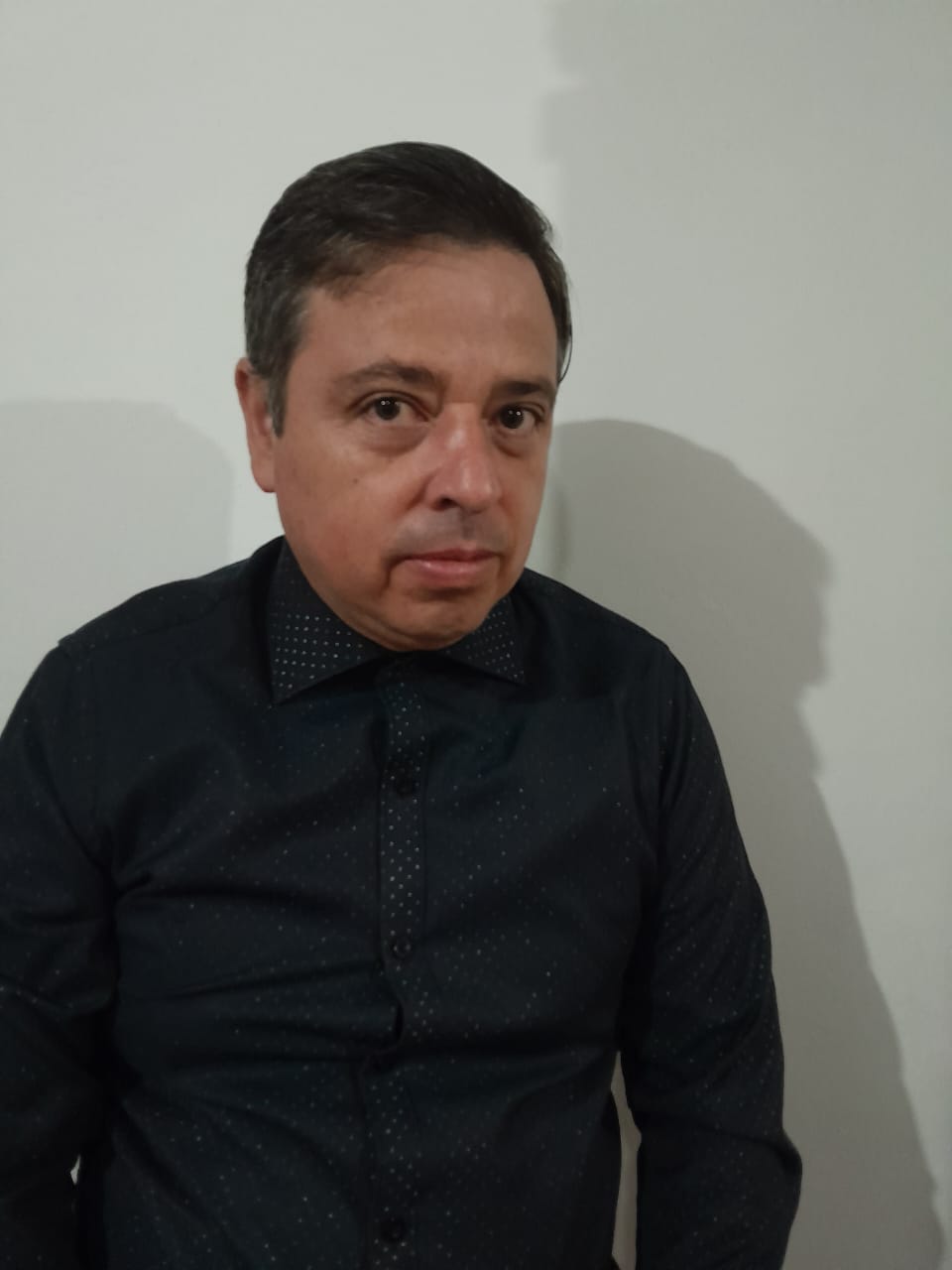 VICRO MANUEL PATIÑO