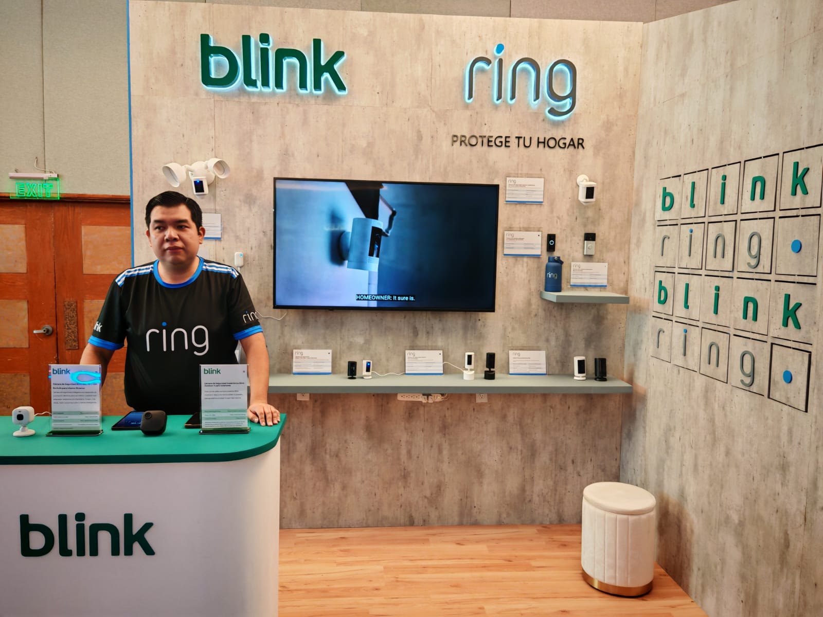BLINK RING